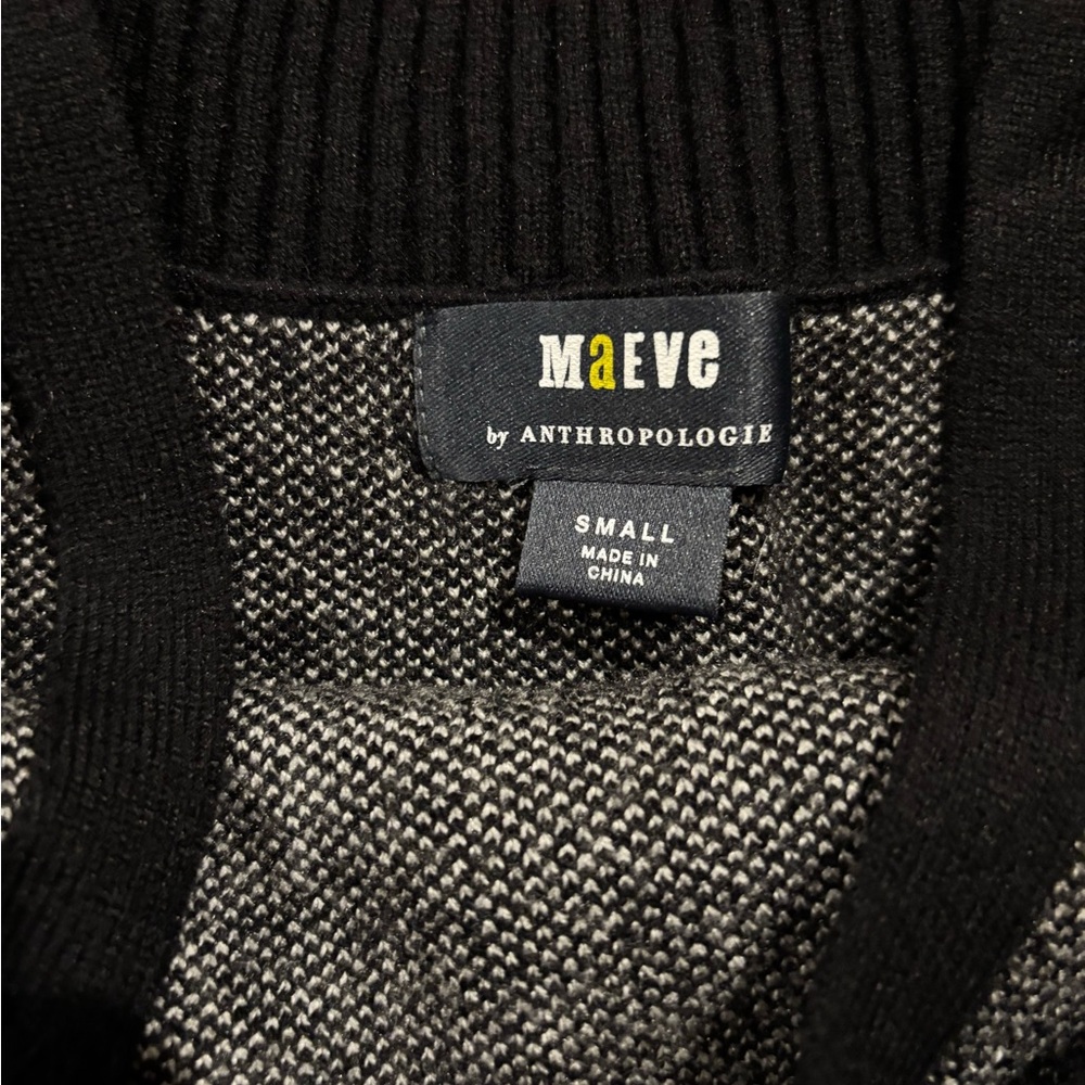 Maeve by Anthropologie 2 piece sweater, soft - Picture 5 of 6